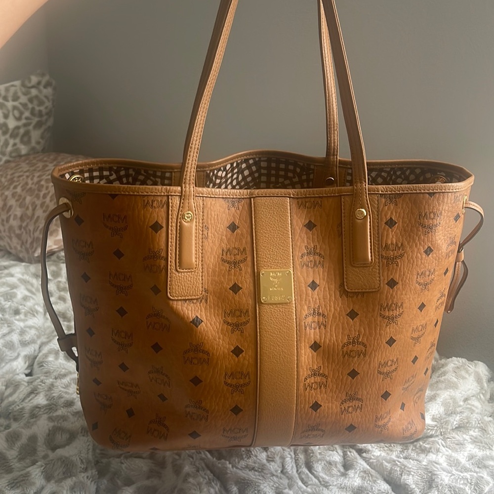 Liz Reversible Medium Visetos Tote Bag